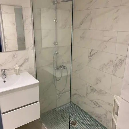 Lägenhet New Beachfront Loft *