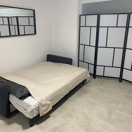 New Beachfront Loft Апартаменты Марбелья
