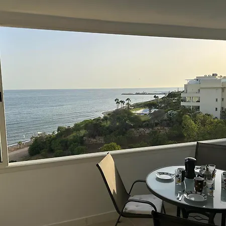 New Beachfront Loft Appartement Marbella
