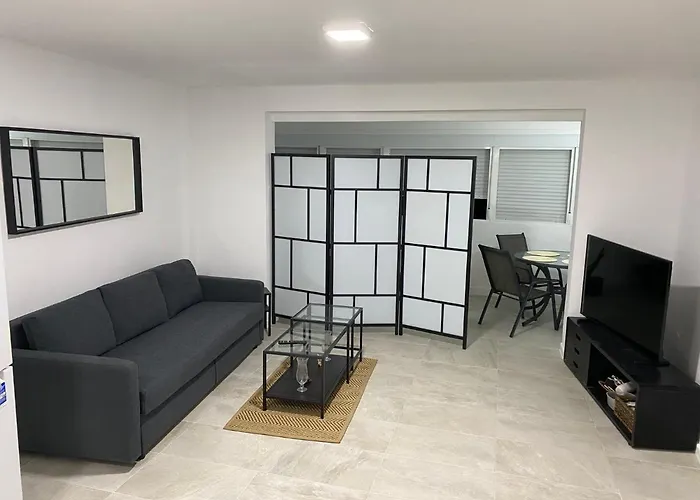 New Beachfront Loft Апартаменти *